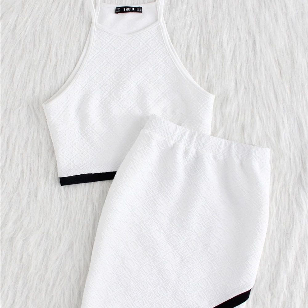 Contrast binding hem textured top and skirt set